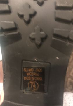 Kids boots