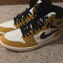 Jordan 1 Yellow Ochre Size 12