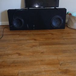 Custom Subwuffer Box For A Truck 