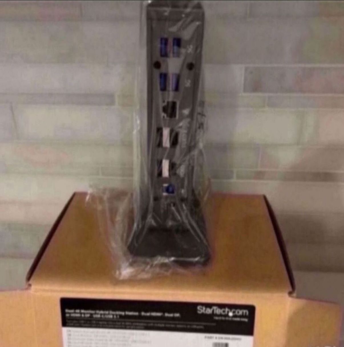 Dual-4K Monitor Hybrid Docking Station-Dual HDMI- Pickup From Northridge Area 