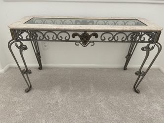 coffee and sofa table