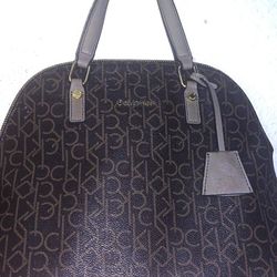 PRE-OWNED: CALVIN KLEIN HAND BAG