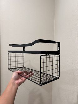 Wall shelf