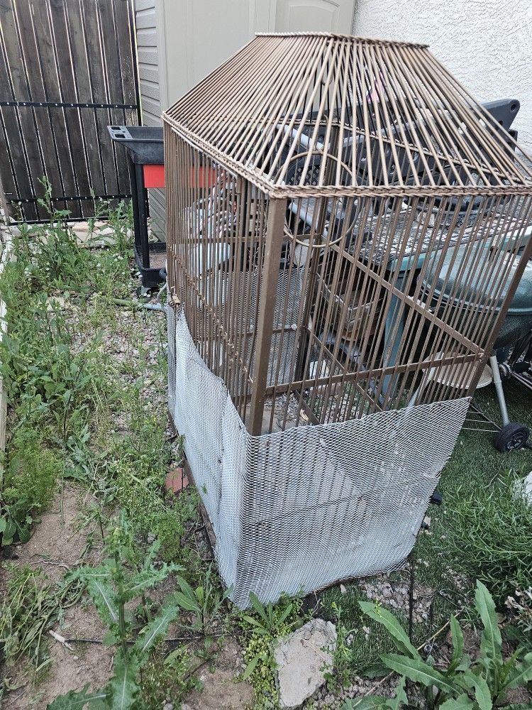 Large Bird Cage