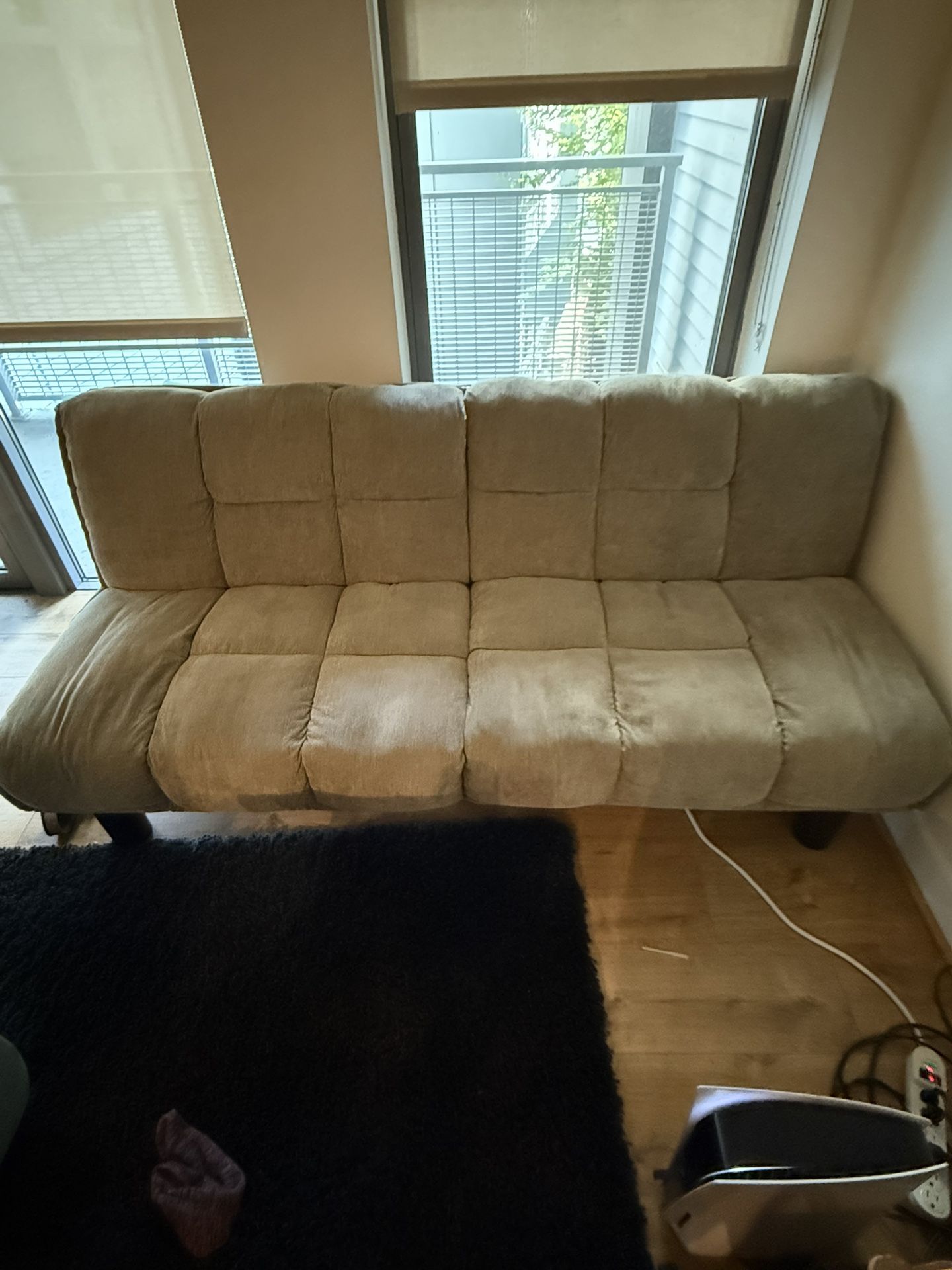 Tan Futon