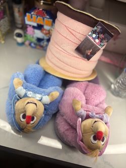 Disney Tokyo Suzy and perla slippers