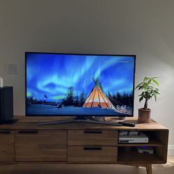 50” Smart TV - Samsung