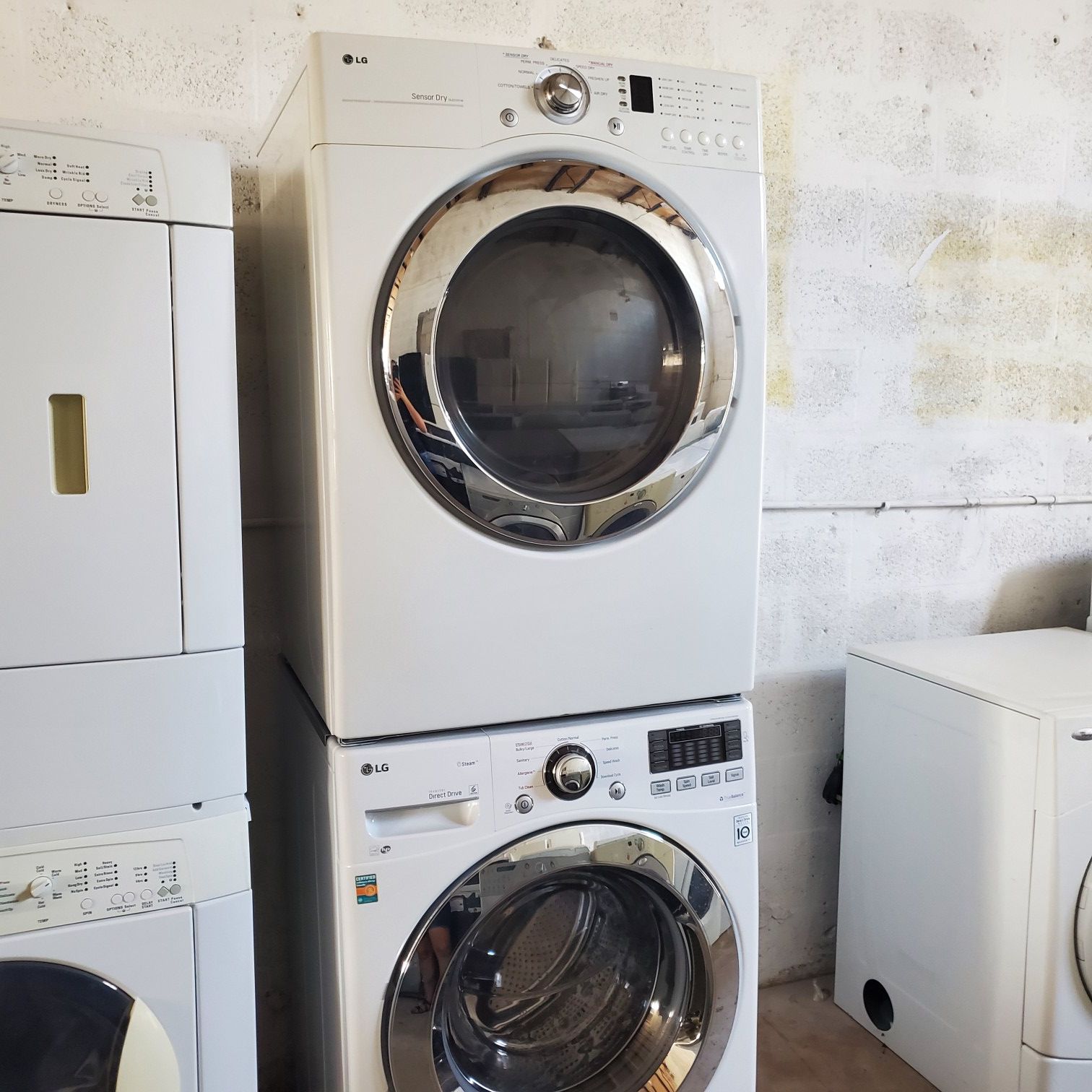 Washer and dryer set perfect condition