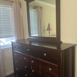 Solid Wood Dresser With Mirror And Nightstand