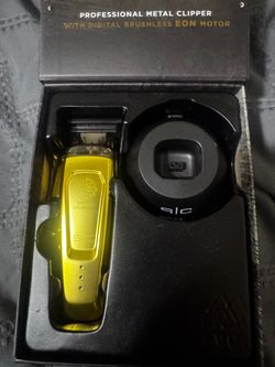 Stylecraft Gold Saber Clippers