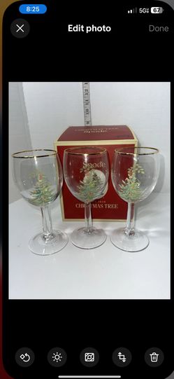 Spode Christmas Tree 13 Ounces Wine Glasses with Gold Rims, Set of 3