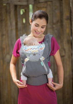 Infantino Carrier 