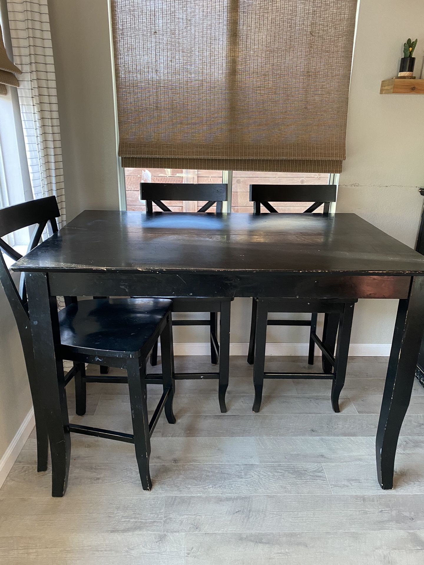 Bar height dinning table