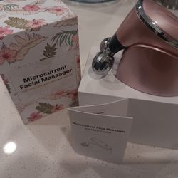 Microcurrent Facial MASSAGER