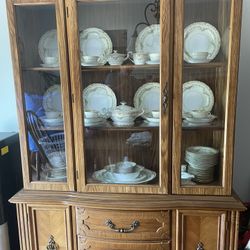 Dining Room Cabinet And Hutch