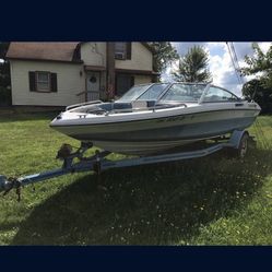 1989 Four Winns 170 Freedom