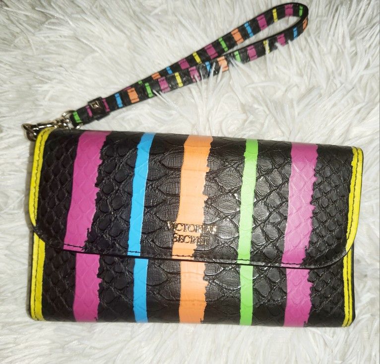 VICTORIA SECRET CELL PHONE WRISTLET