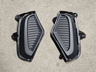 Toyota RAV4 stock bezels