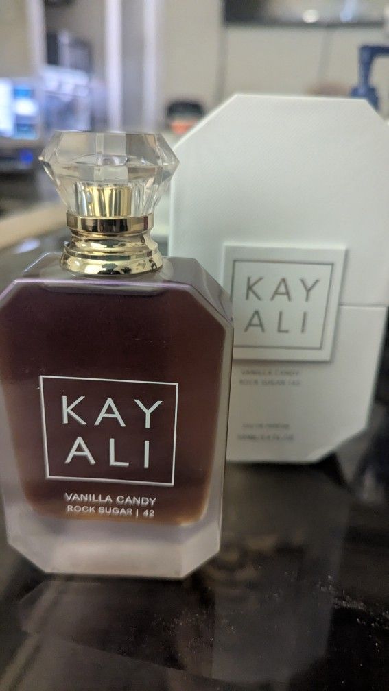 Kay Ali Vanilla Candy