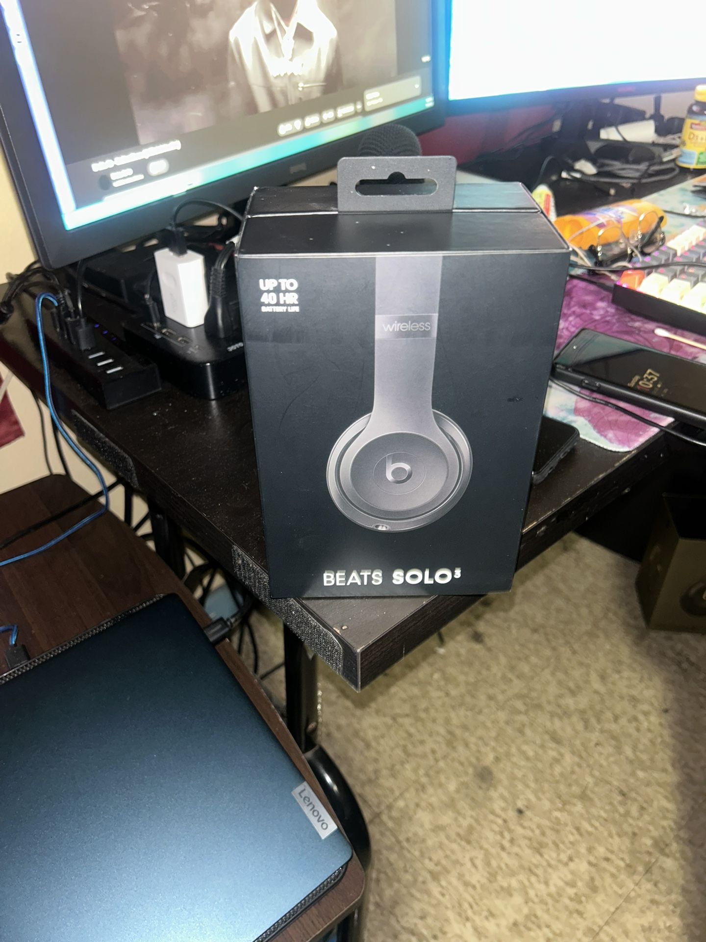 Beats Solo 3 Headphones