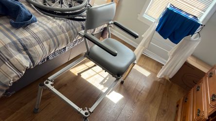 Handicap shower chair