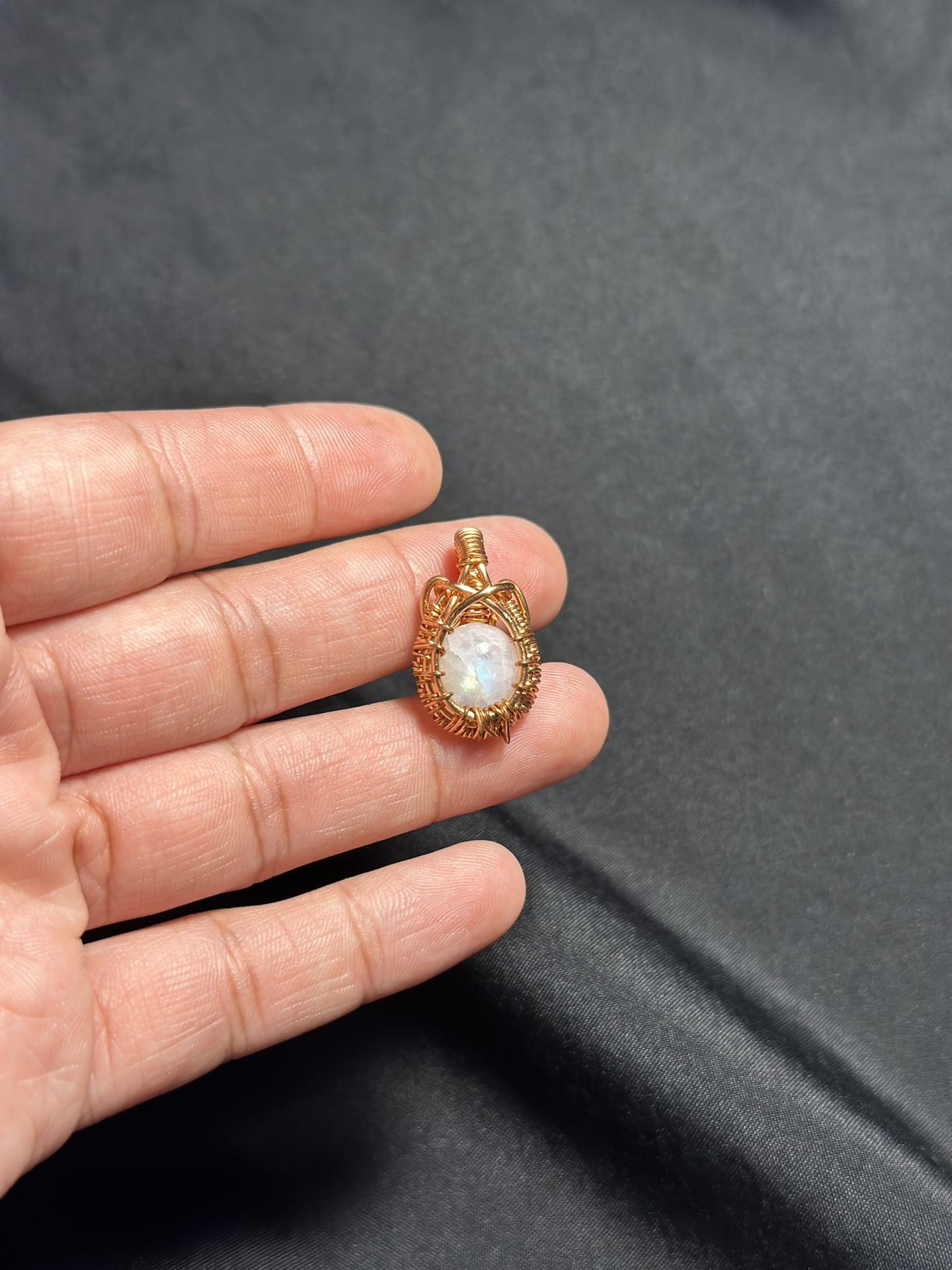 rainbow moonstone pendant