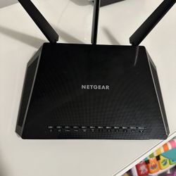 NETGEAR Nighthawk 7350 Router