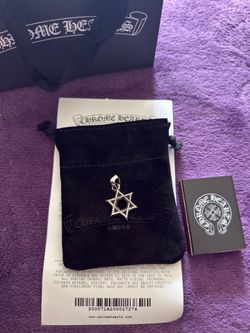 Large Chrome hearts star of david
