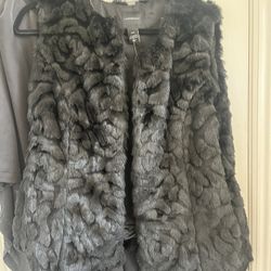 Black Fur Vest 