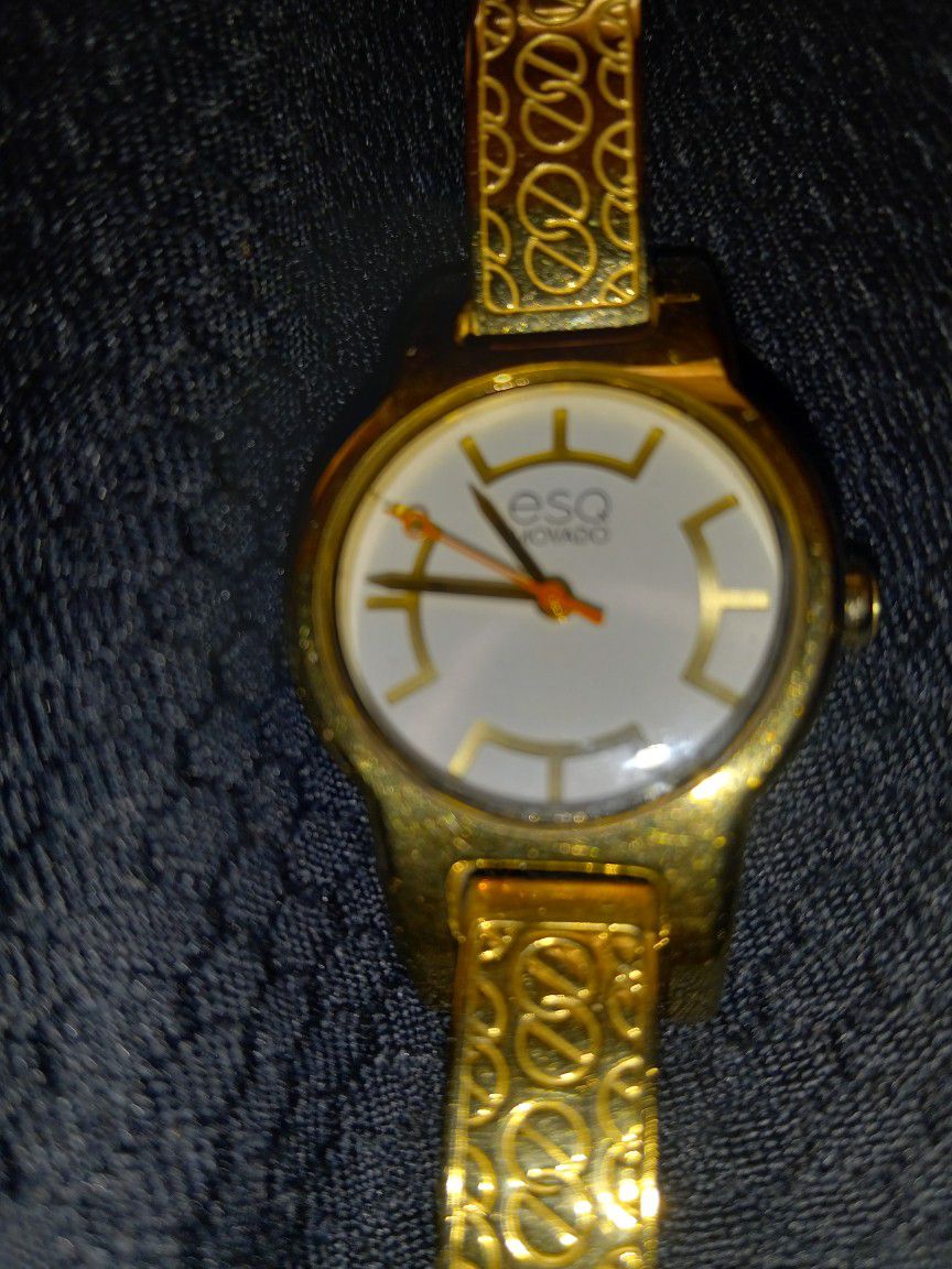 Elegant Ladies Gold Esquire Movado Watch