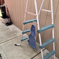 Pool Ladder 