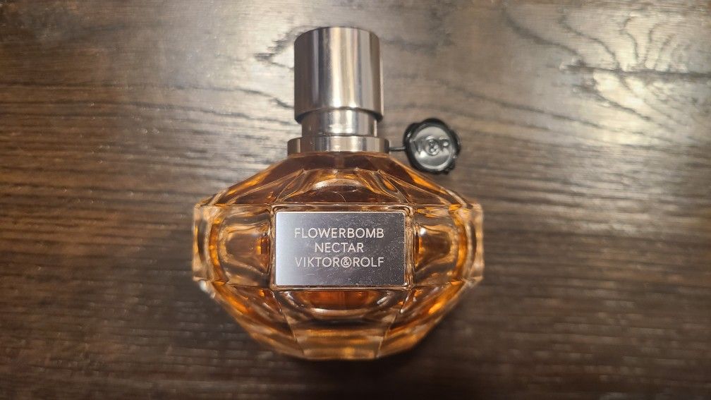 Viktor&Rolf Flowerbomb Nectar Perfume 1.7oz - $75