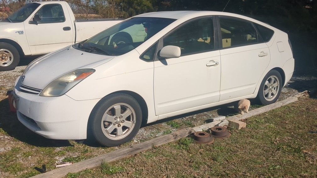 2004 Toyota Prius