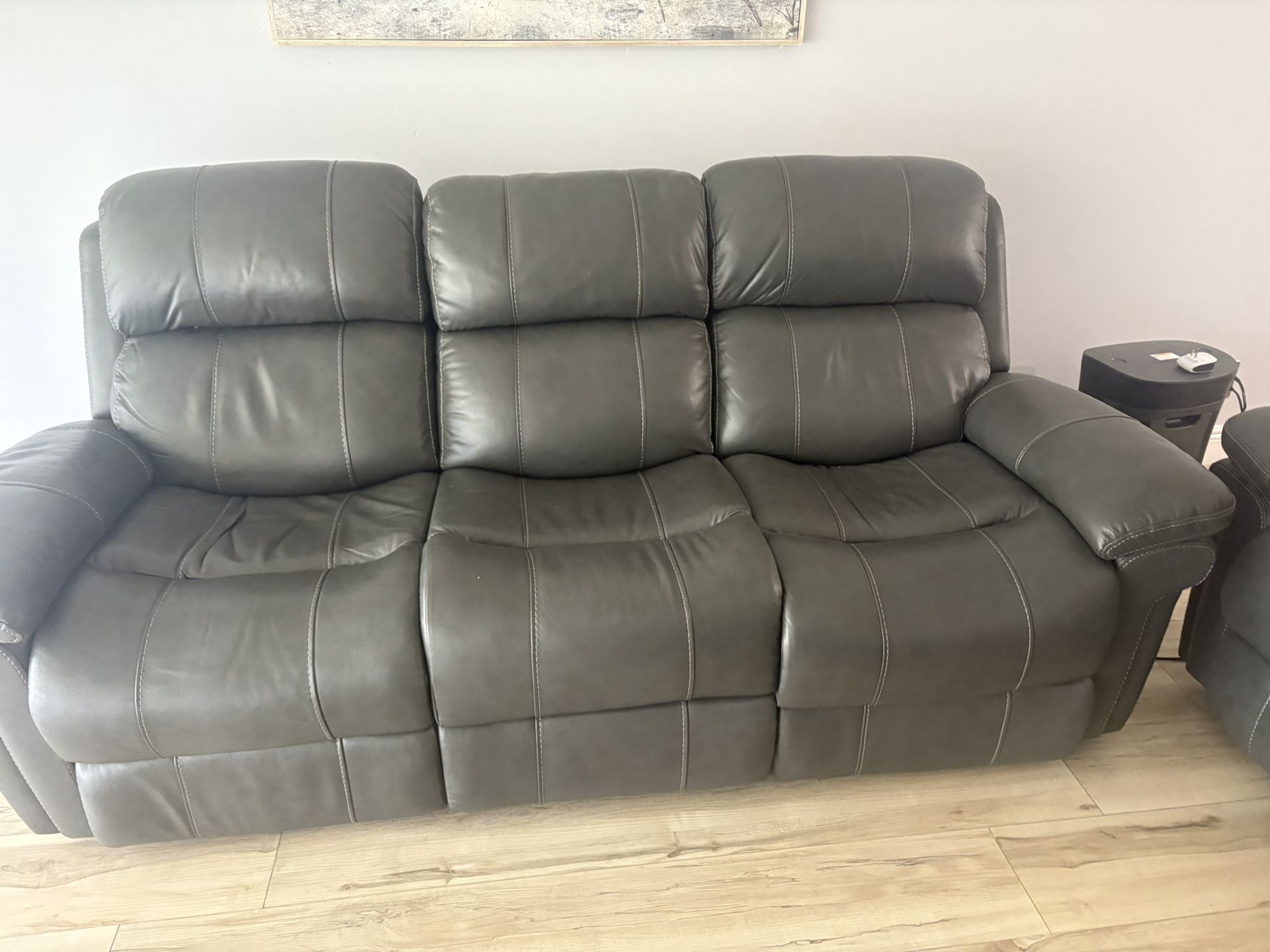 Reclinable Couch Set