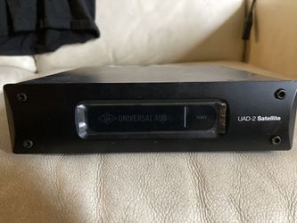 Universal Audio UAD-2 (Satellite 3 Octo Core)  