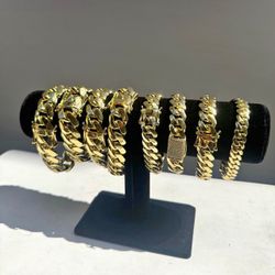Bracelet  Miami Cuban Link 18k Heavy Gold Plated Bracelet  