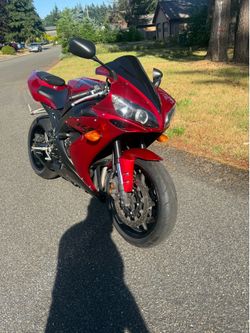 Yamaha R1