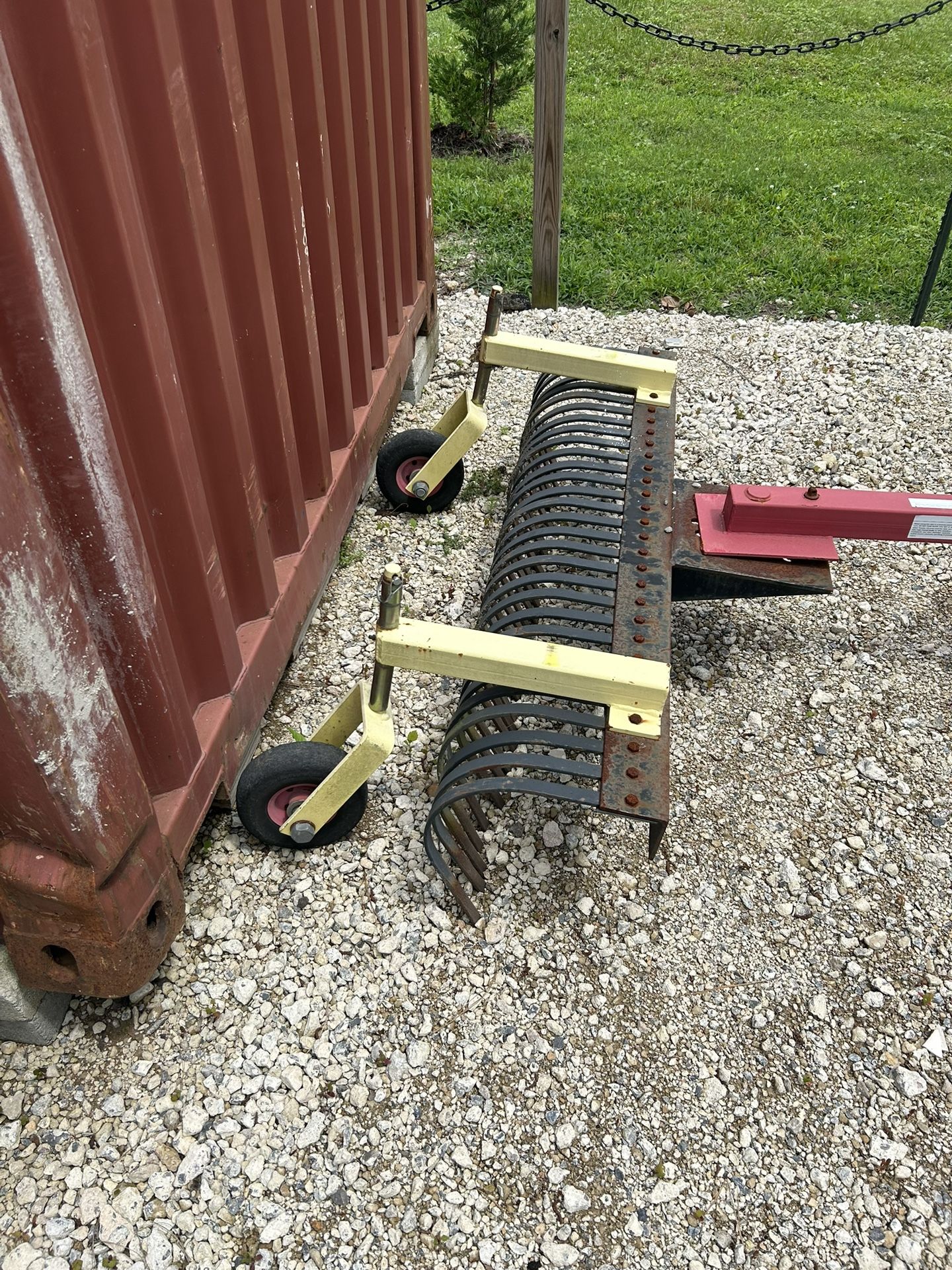 Landscape Rake With Wheels