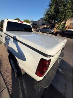 Bed cover/ tonneau cover