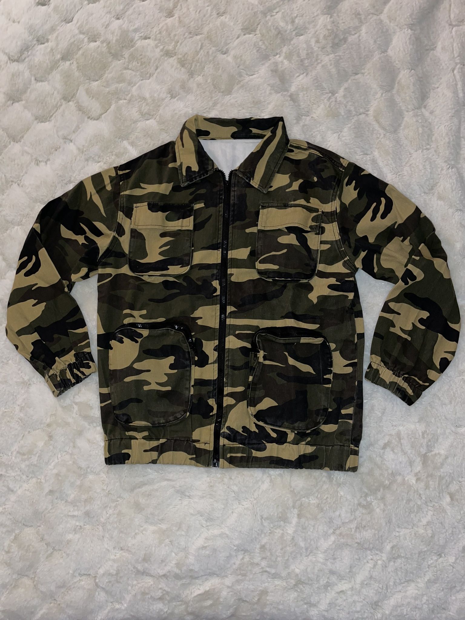 New In Package Size Small Oversized Camo Jean Jacket