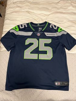 Richard Sherman XL stitched NIKE on the field Jersey in Excellent Condition