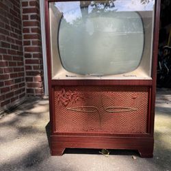 1950s x model black and white CRT