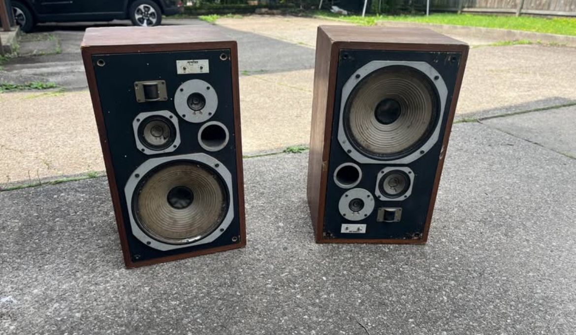 Pioneer hpm 100 Vintage speakers