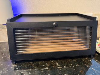 breadbox