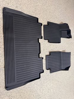 Tesla Cybertruck OEM All Weather floor Mats