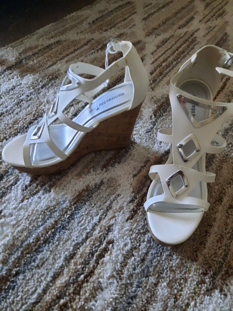 White Wedge Heel Sandle