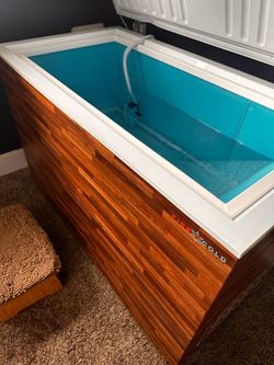 Cold Plunge Tub and Infrared Sauna