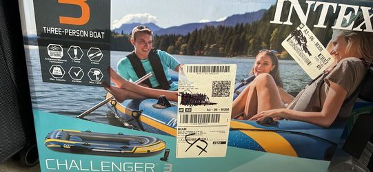 Intex Challenger 3 Inflatable Boat Set