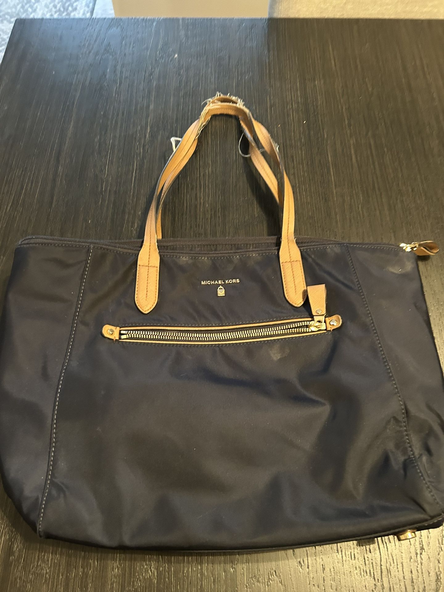 Michael Kors  zippered tote bag 