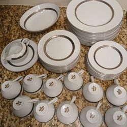 Fine China Dinnerware